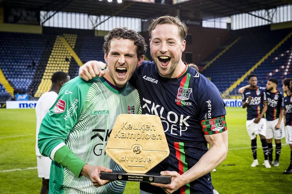 末段的沉着 末段的沉着